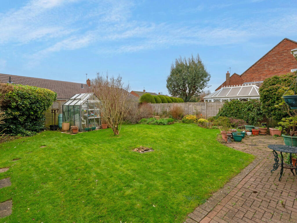 Additional image 25 of Queens Close, Harbury, Warwickshire CV33 9JJ