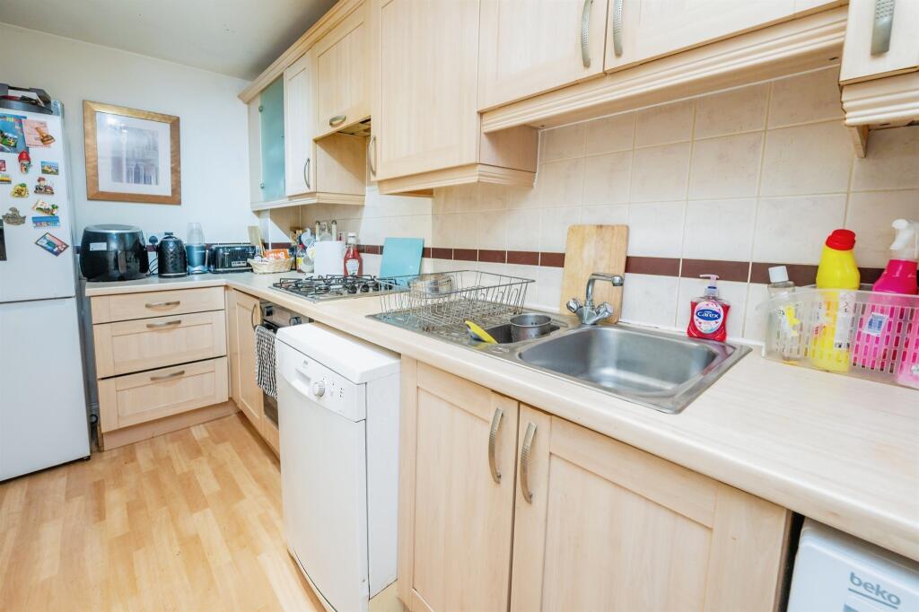 Additional image 14 of Wordsworth Avenue, Stratford-Upon-Avon