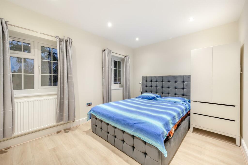 Additional image 15 of Off Kenilworth road, Substantial Family Home