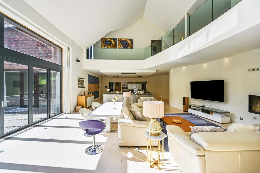 Additional image 4 of Taylors Hill, Chilham, Canterbury, Kent