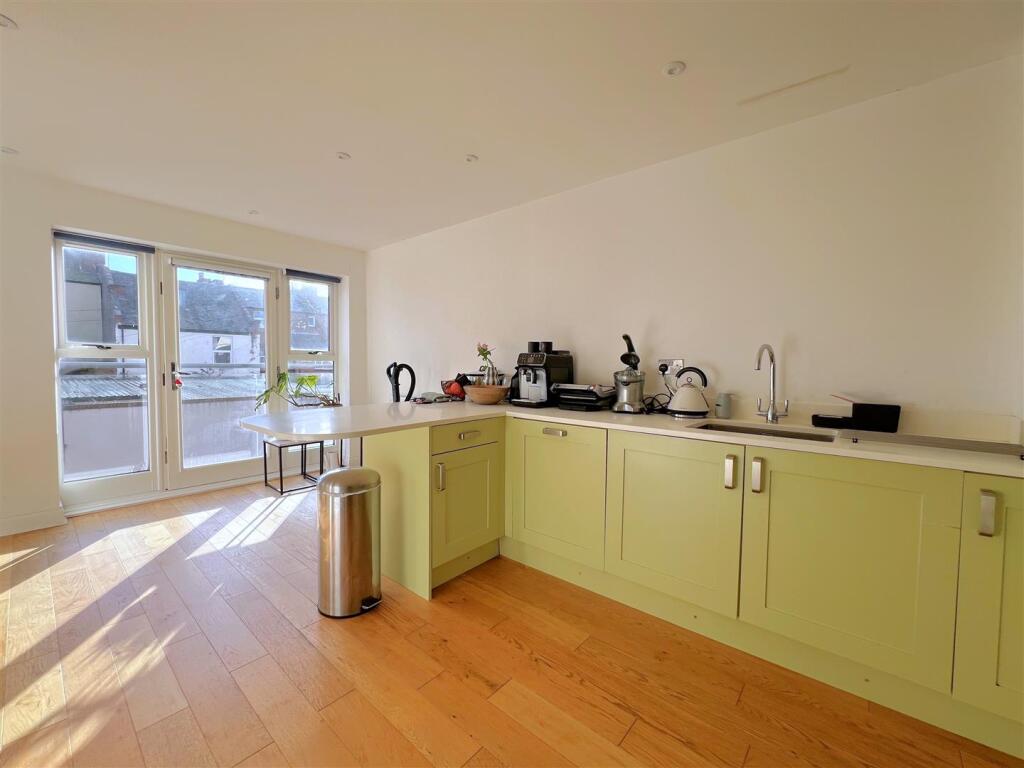 Additional image 11 of Alveston Place, Leamington Spa