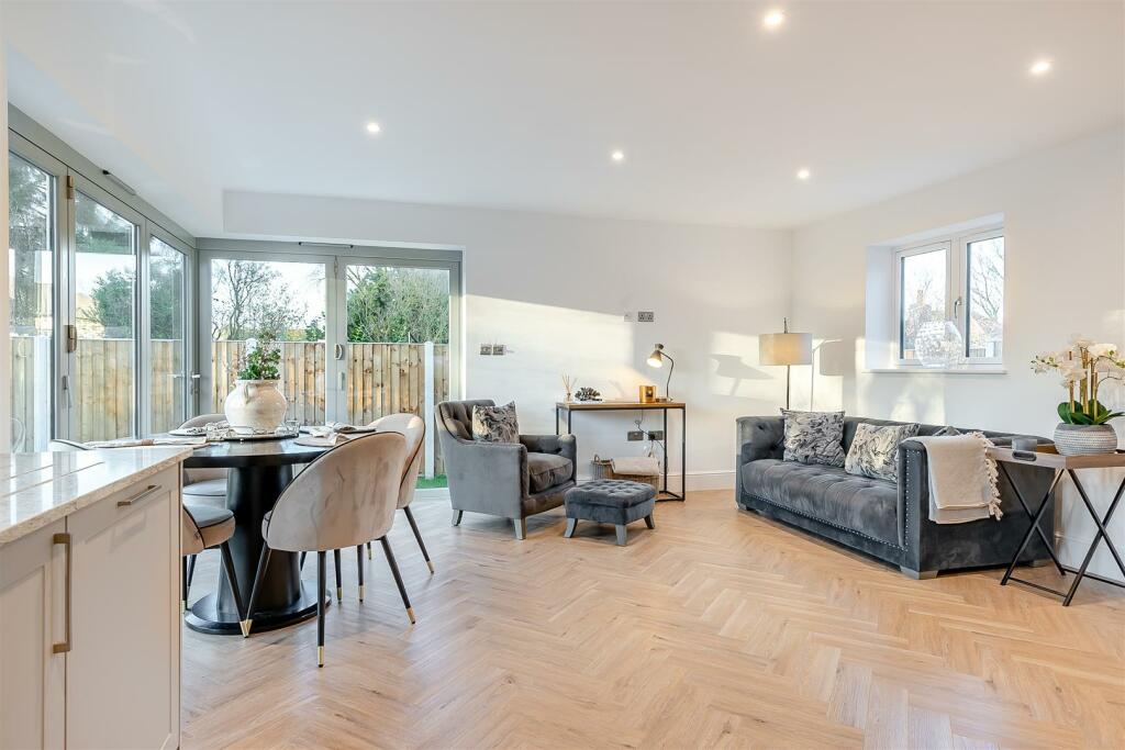 Additional image 11 of New Home - High Specification