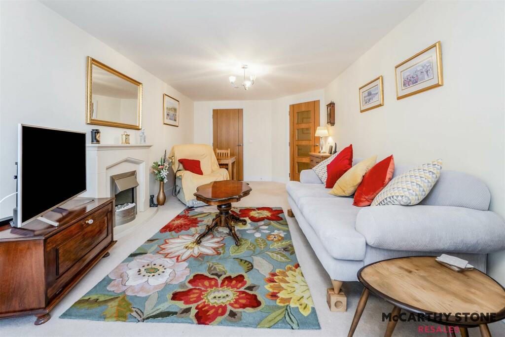 Additional image 2 of Wilton Court, Southbank Road, Kenilworth,