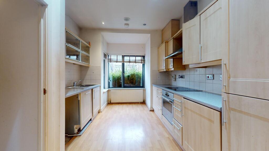 Additional image 5 of Parrock Street, Gravesend, DA12