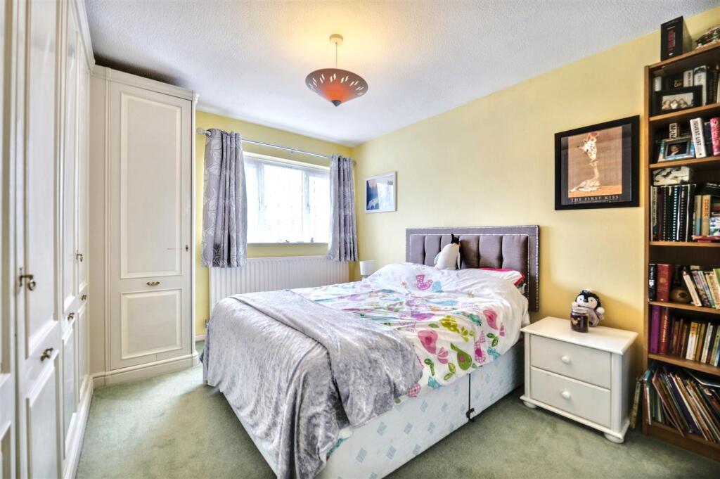 Additional image 11 of Claremont Close, Bulkington