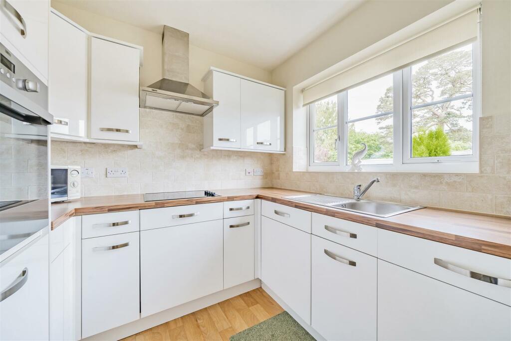 Additional image 4 of Arlington Lodge, Leamington Spa