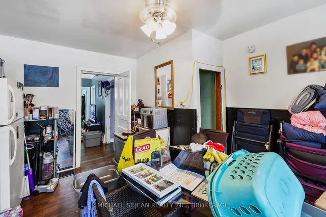 Additional image 16 of 42 Ellis Ave