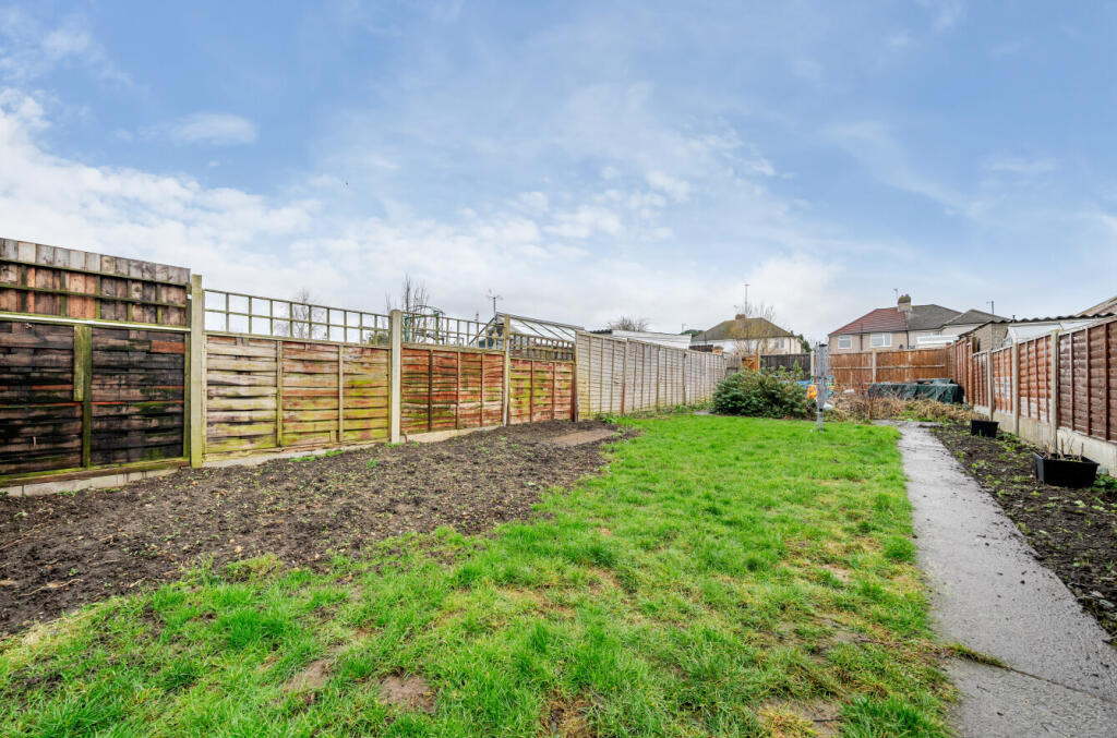 Additional image 11 of Keith Avenue, Sutton At Hone, Dartford, Kent, DA4