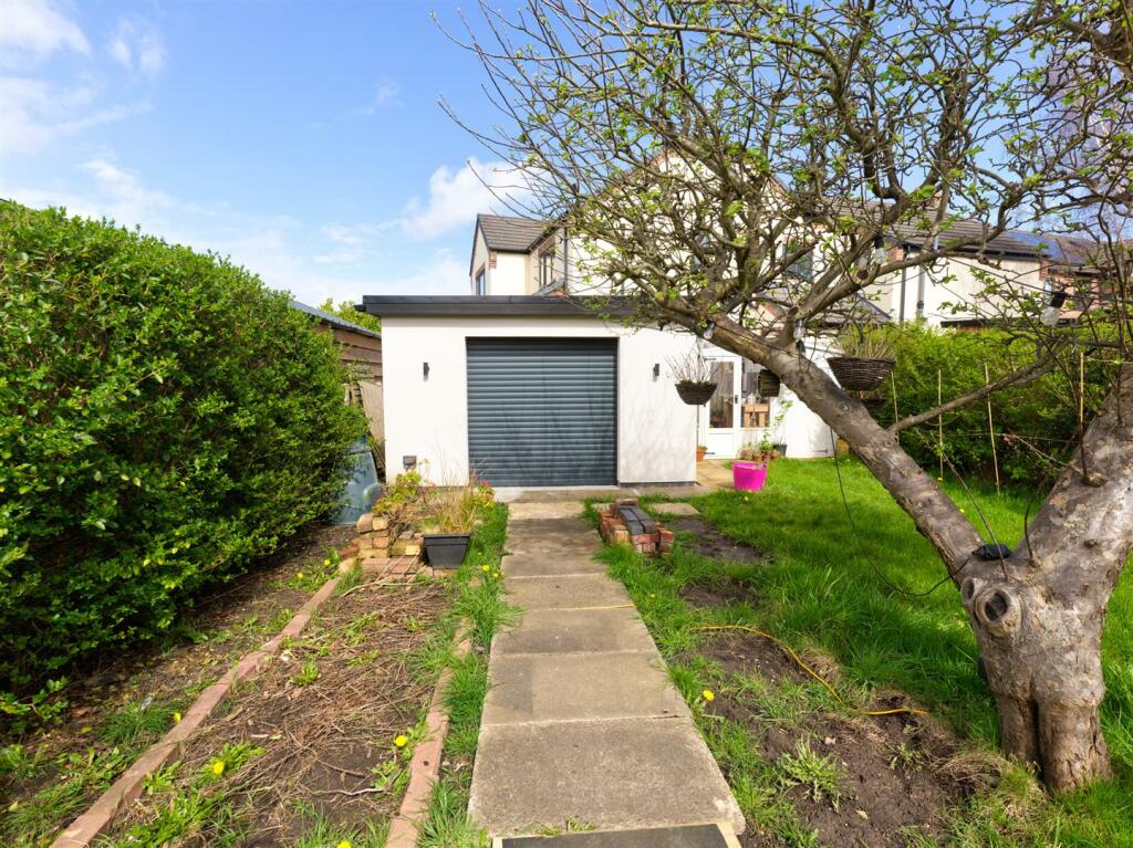 Additional image 30 of Chestnut Avenue, Shavington, Cheshire