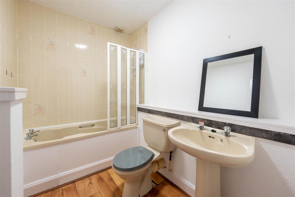 Additional image 8 of 2/L, 4, Graham Street, Dundee