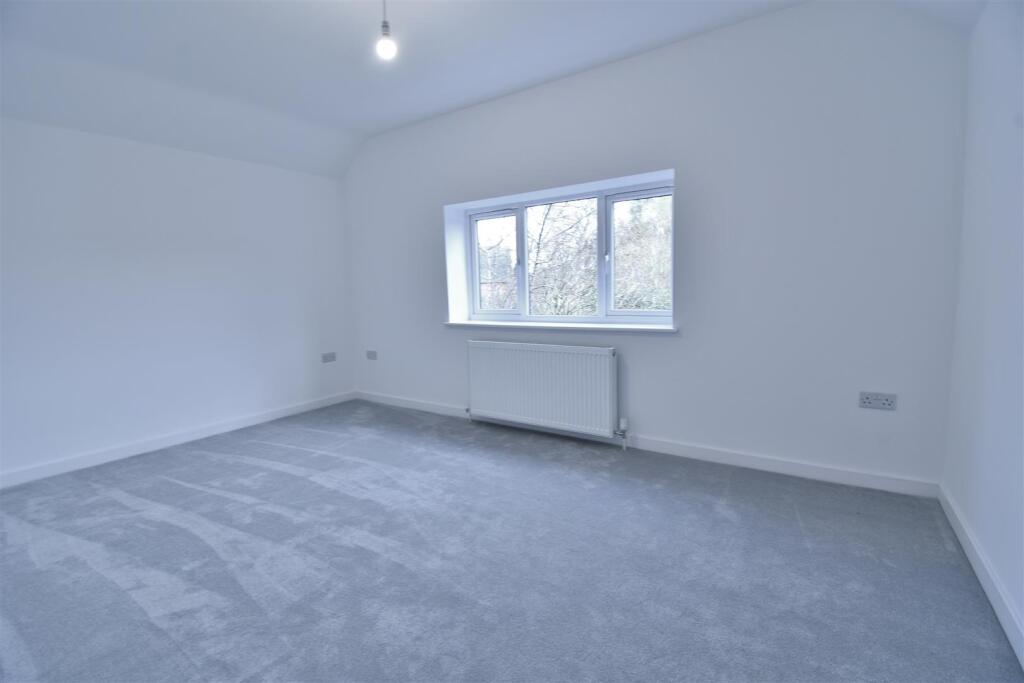 Additional image 8 of St. Nicholas Road, Radford Semele, Leamington Spa