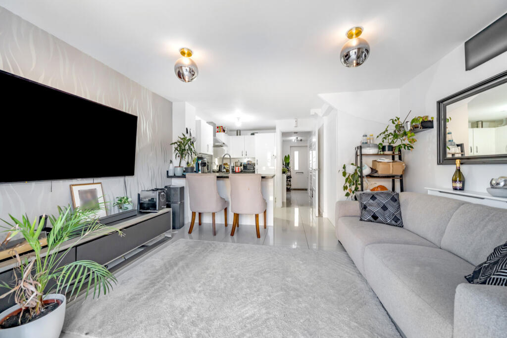 Additional image 12 of Burroughs Drive, Dartford, Kent