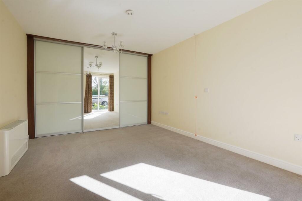 Additional image 8 of Main Street, Tiddington