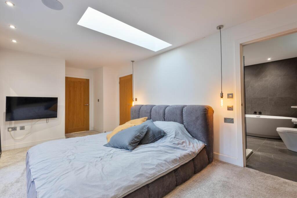 Additional image 6 of Canterbury Road, Folkestone, CT18