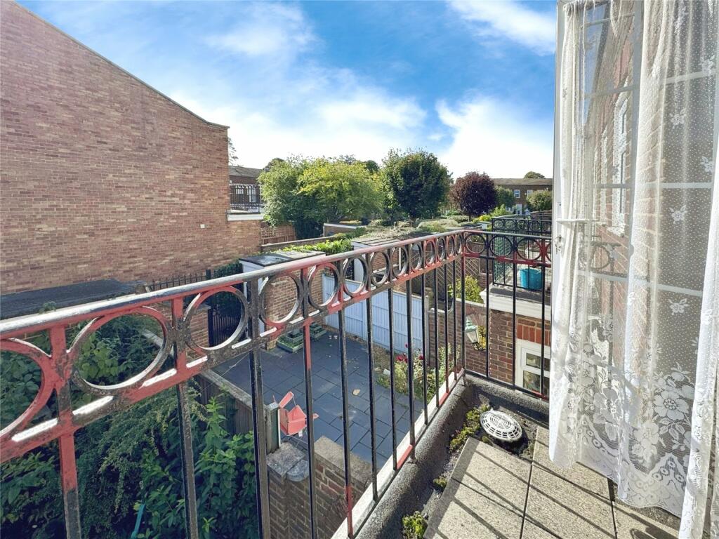 Additional image 8 of Regency Way, Bexleyheath, DA6