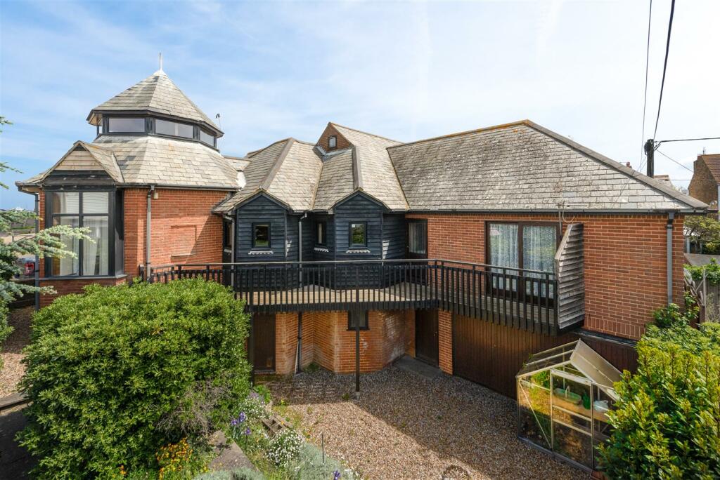 Additional image 25 of Neptune Gap, Island Wall, Whitstable