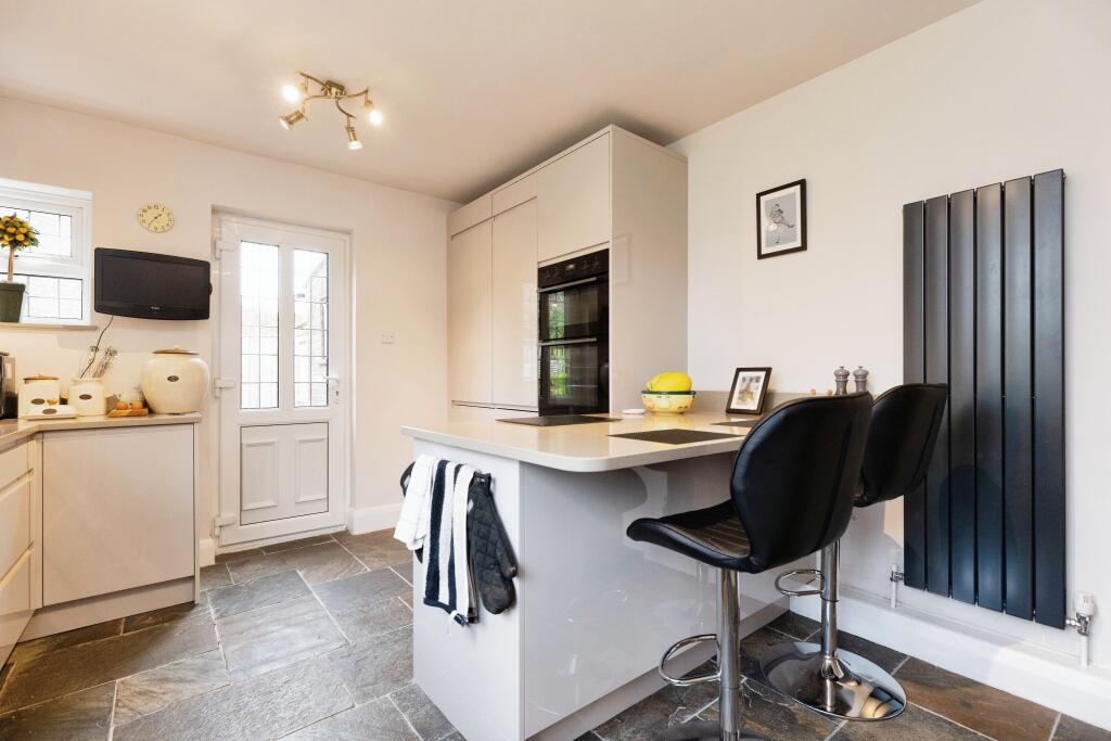 Additional image 27 of Dale Avenue, Stratford-upon-Avon, Warwickshire, CV37