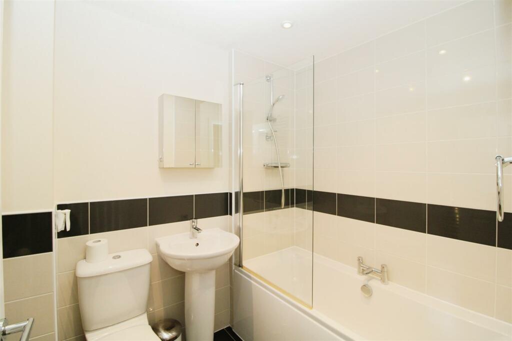 Additional image 9 of Holly Mews, Eden Park, Rugby