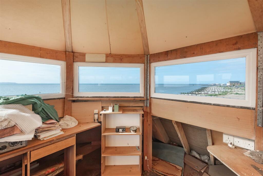 Additional image 18 of Neptune Gap, Island Wall, Whitstable