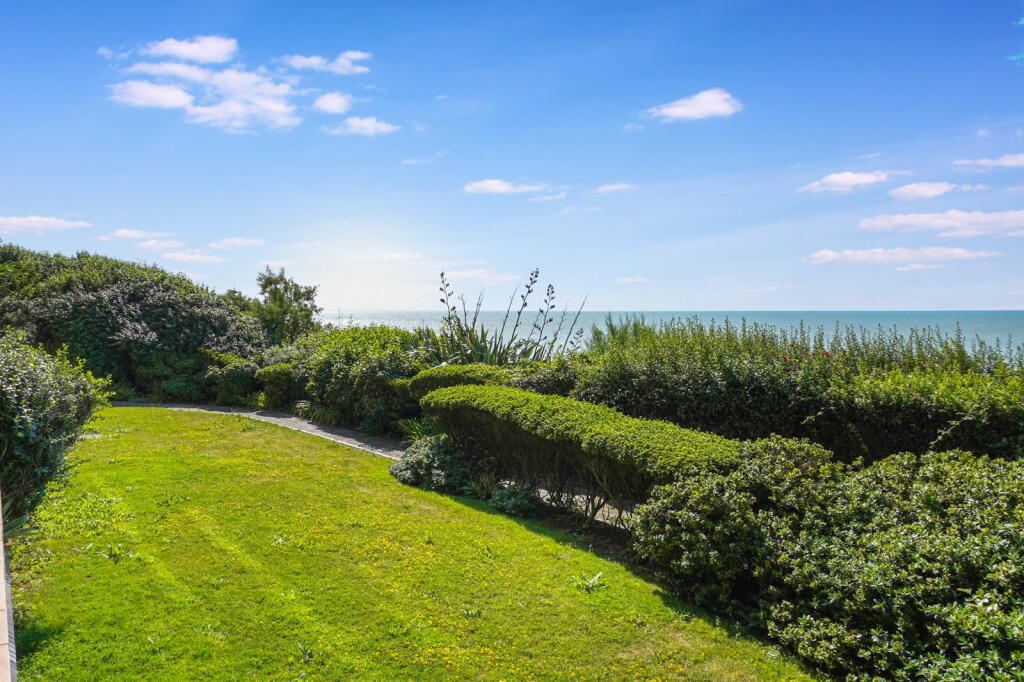 Additional image 32 of Marine Point CT20 2TX