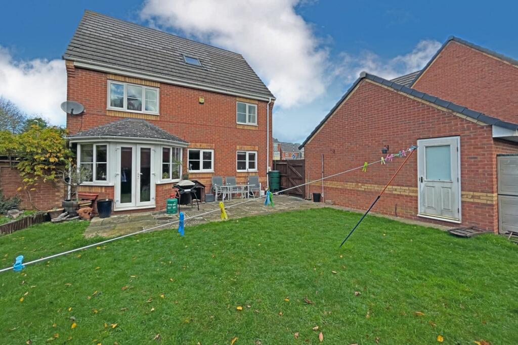 Additional image 21 of Daffodil Drive, Bedworth, CV12