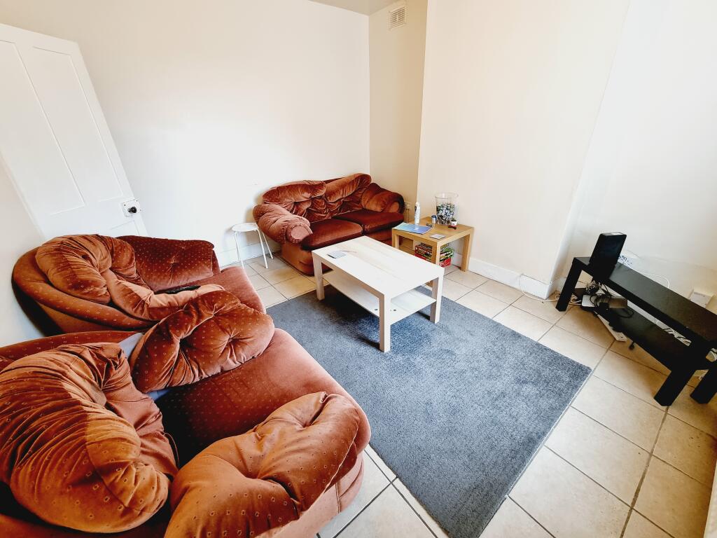 Additional image 2 of 175 Leam Terrace, Leamington Sps