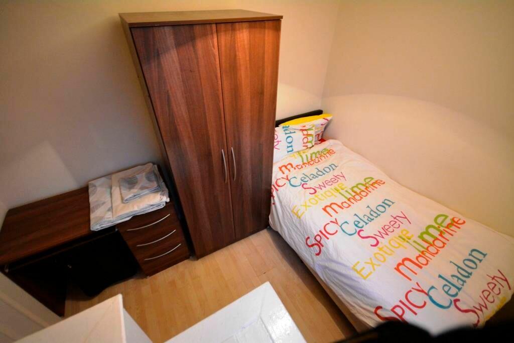 Additional image 3 of Bradford Crescent, Gilesgate, DH1