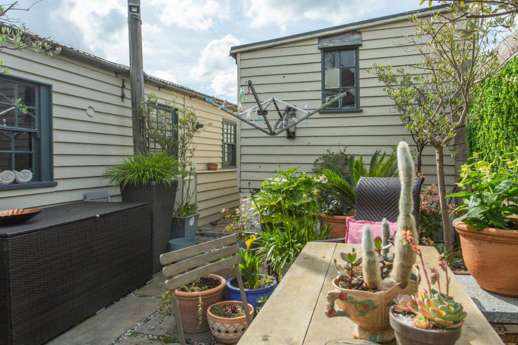 Additional image 17 of Island Wall, Whitstable, CT5