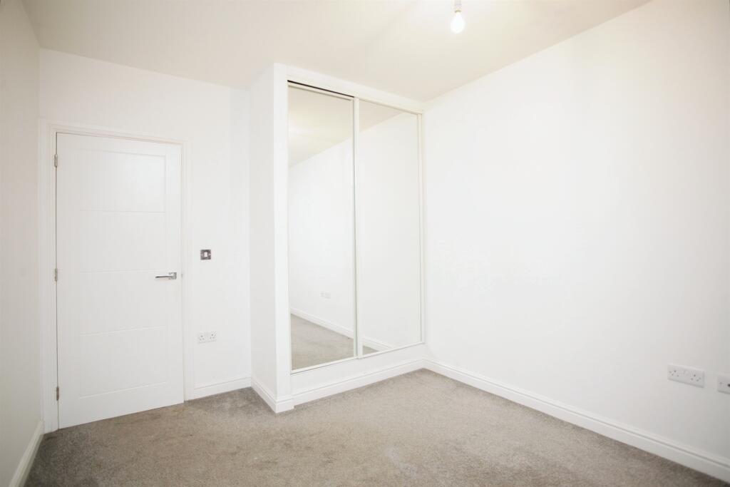 Additional image 11 of Woodside Park, Rugby