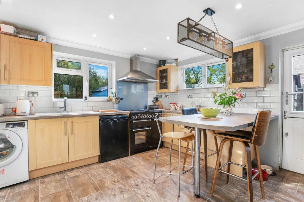 Additional image 5 of Hill Close, Northend, Southam, CV47 2TP