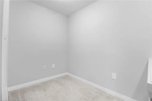 Additional image 36 of 17 Laguna Village Cres