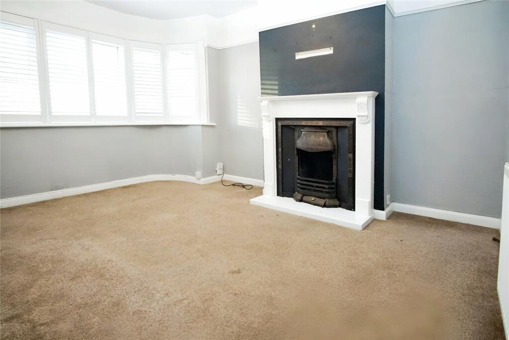 Additional image 2 of Eversley Avenue, Bexleyheath, DA7