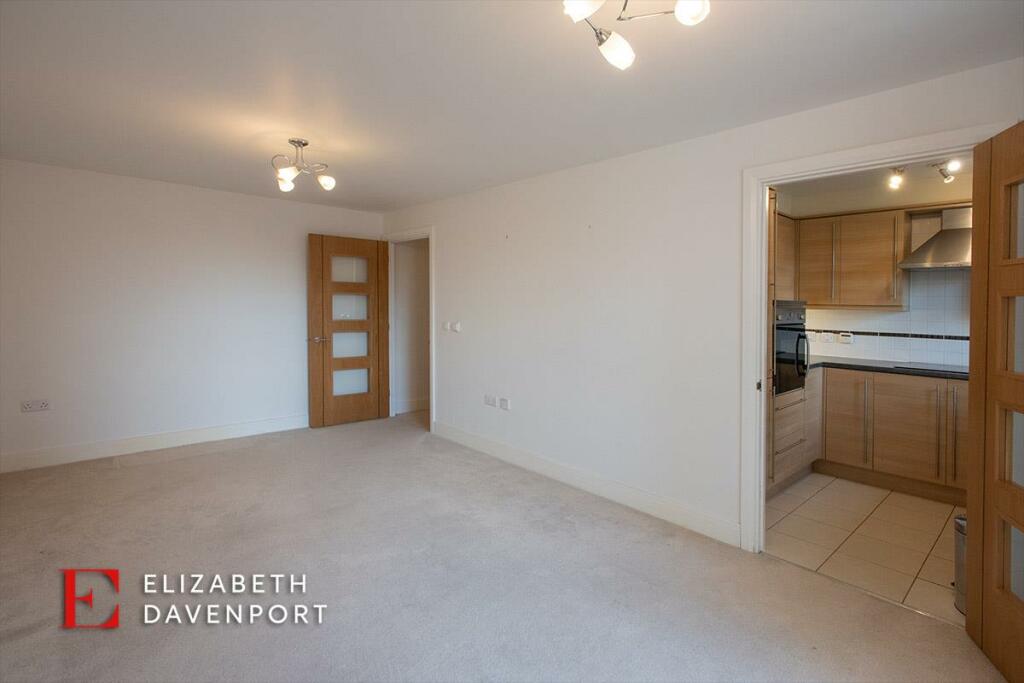 Additional image 8 of Waverley Road, Kenilworth