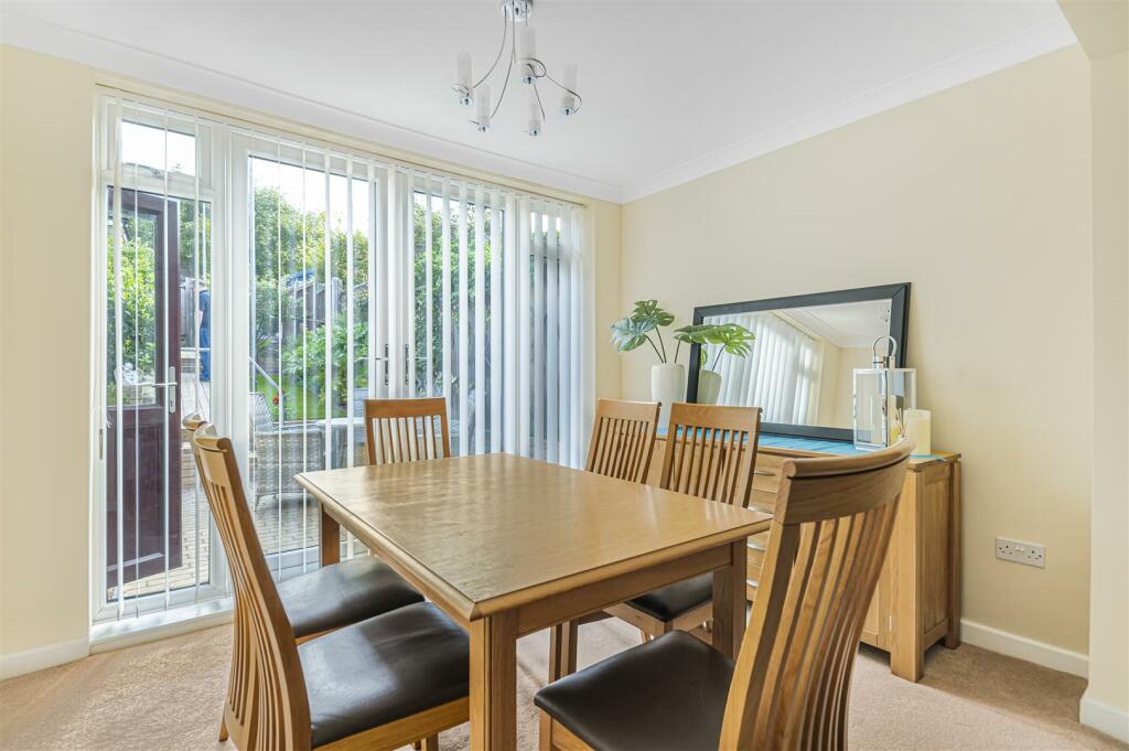 Additional image 4 of Castlefields, Istead Rise, Gravesend