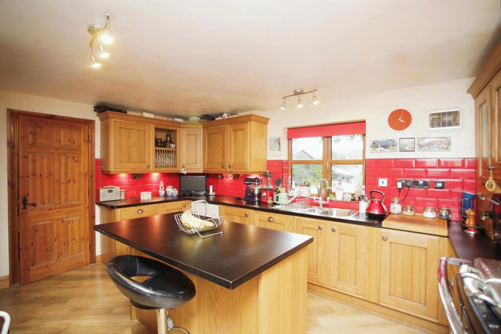 Additional image 4 of Coventry Road, Dunchurch, RUGBY