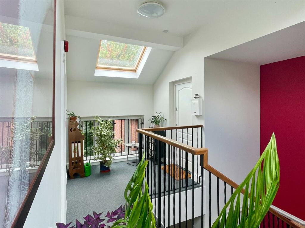 Additional image 20 of Wilhelmina Close, Leamington Spa