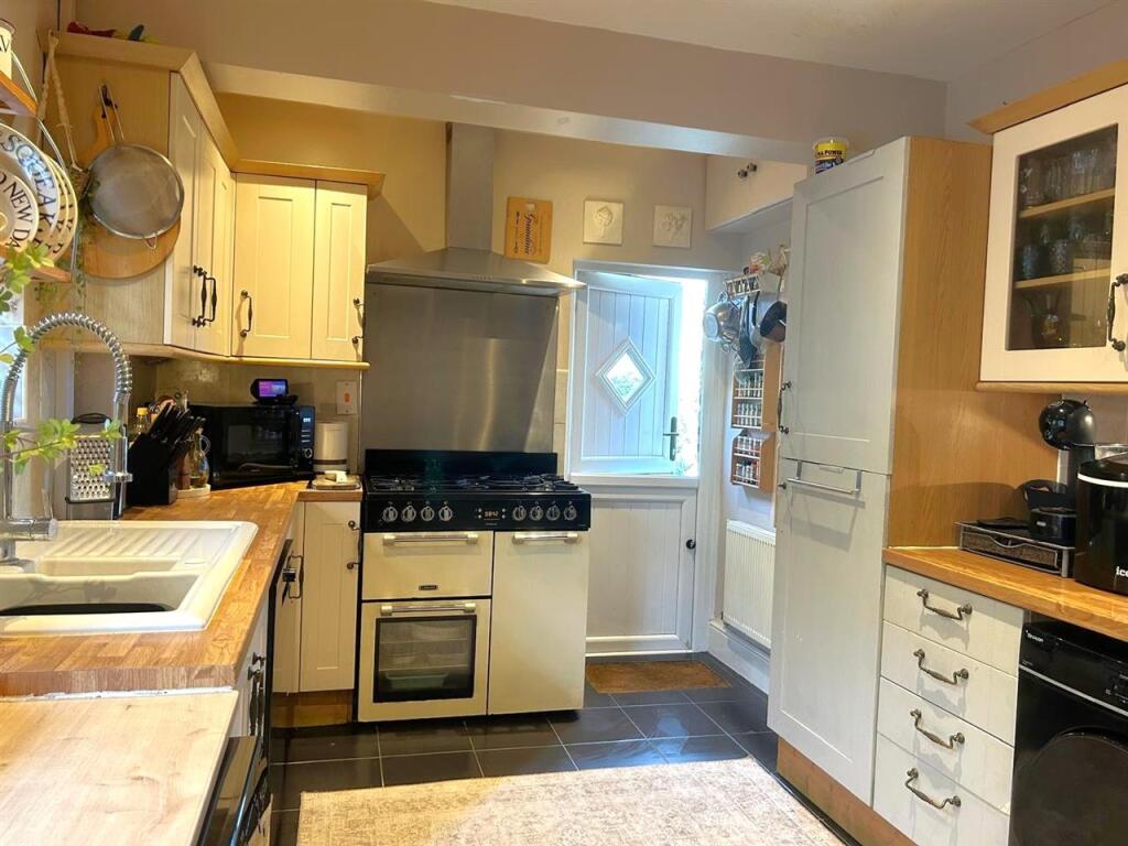 Additional image 5 of The Knoll, Newcastle Road, Madeley, Newcastle-under-Lyme