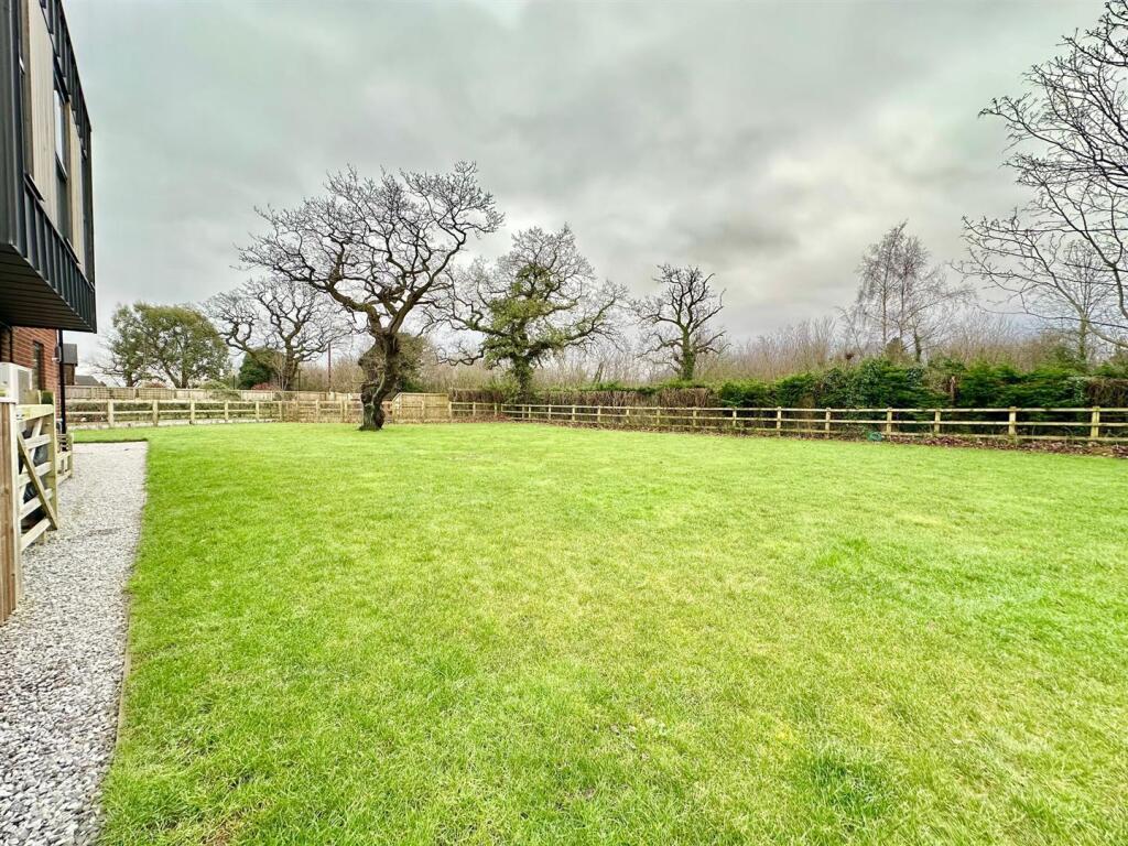 Additional image 49 of Snape Lane, Weston, Cheshire