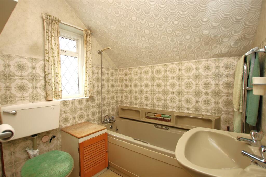 Additional image 17 of Lingfield Avenue, Dartford