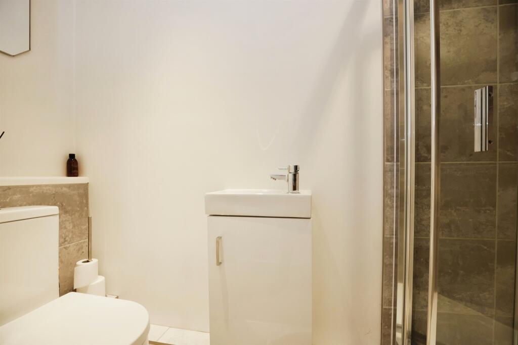 Additional image 7 of Franklin Road, Whitnash, Leamington Spa