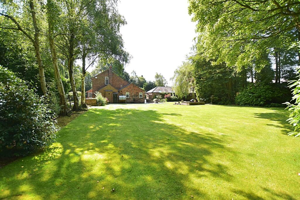 Additional image 40 of Holmes Chapel Road, Somerford, Congleton