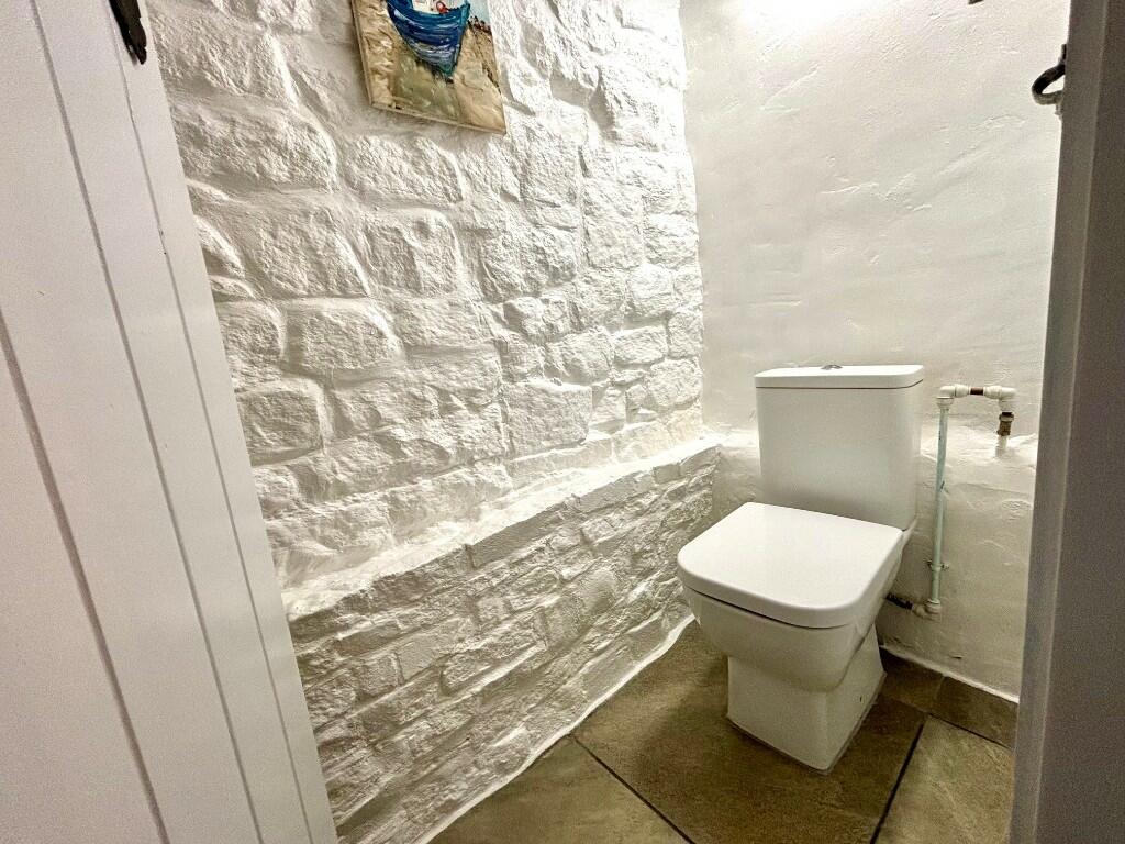 Additional image 11 of Old Hackney Lane, Matlock, Derbyshire, DE4