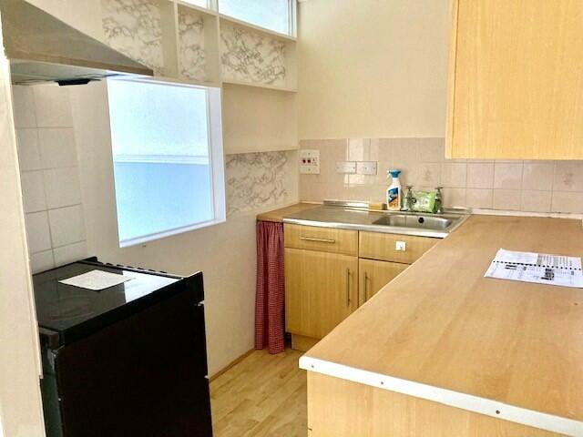 Additional image 3 of 48 High Street, Hythe, Kent