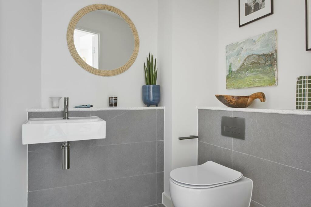 Additional image 8 of Shoreline Crescent, Folkestone, CT20