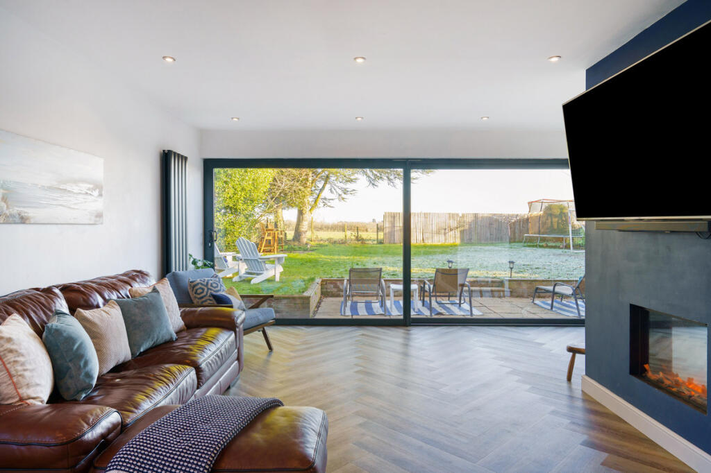 Additional image 7 of The Gardens, Rugby, CV23