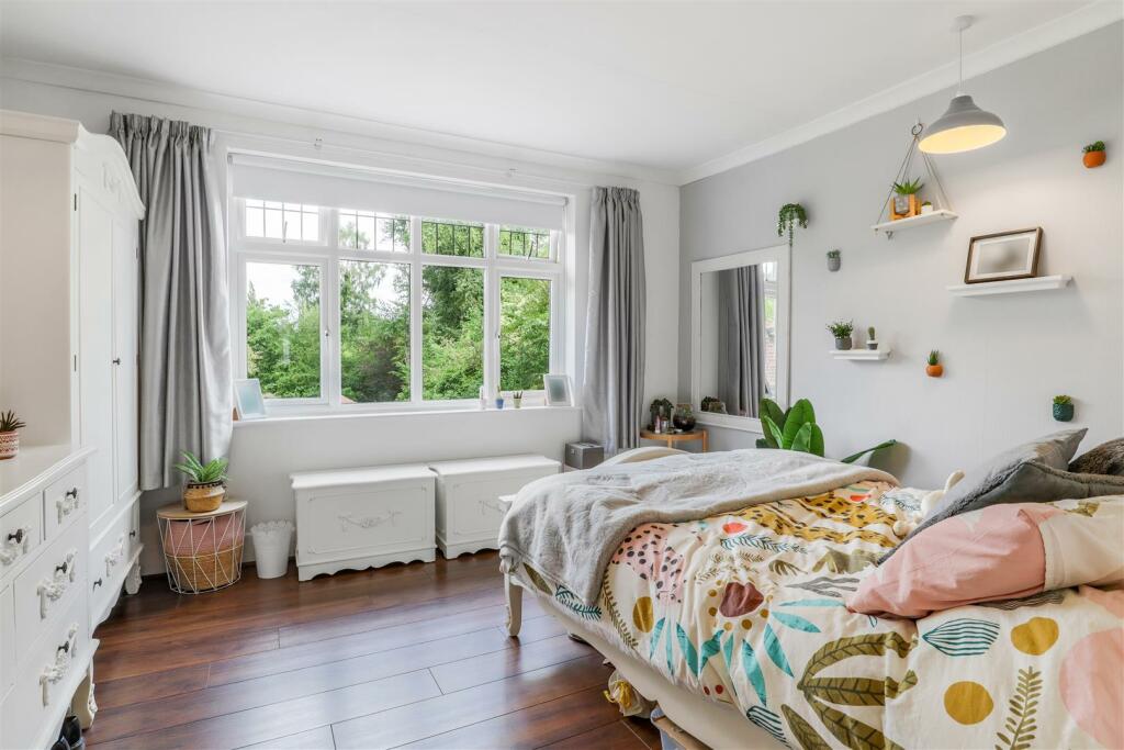 Additional image 18 of Stivichall Croft, Coventry