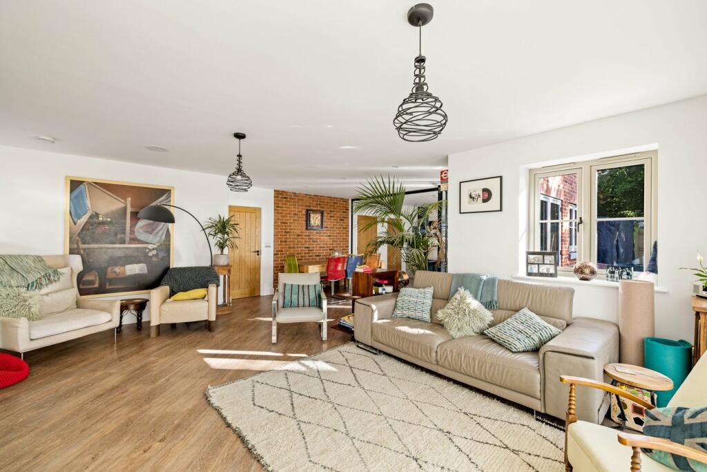 Additional image 7 of North Road, Hythe, CT21