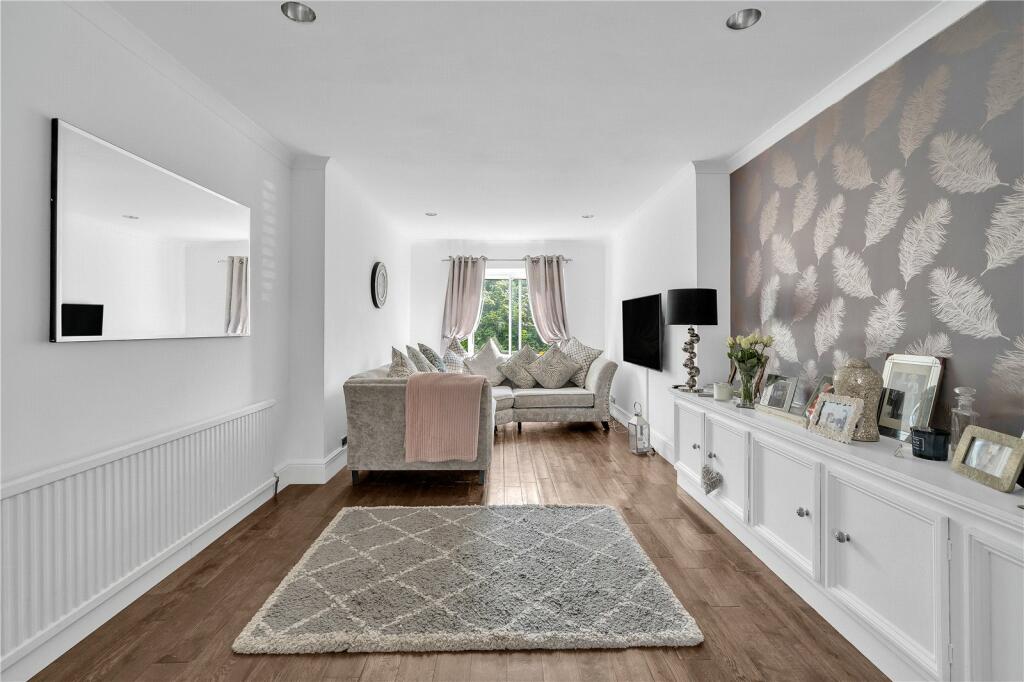 Additional image 21 of Farnham Road, Welling, Kent, DA16