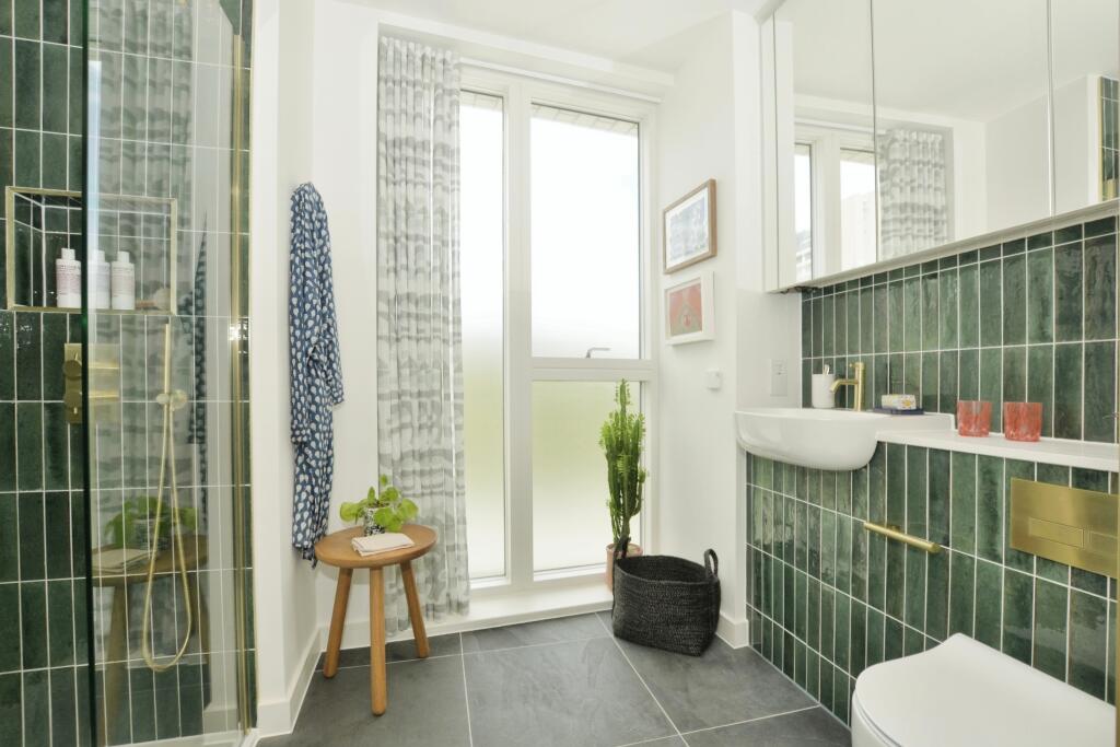 Additional image 12 of Shoreline Crescent, Folkestone, Kent, CT20