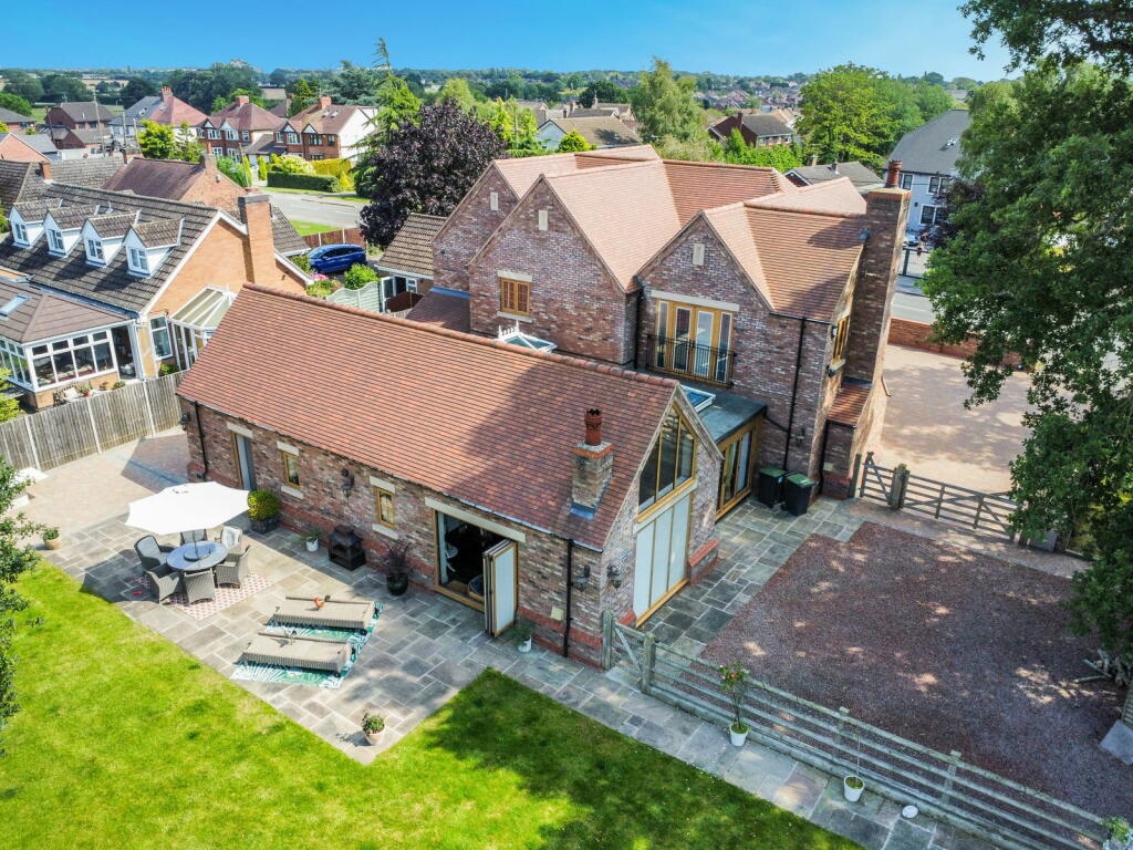 Additional image 41 of Luxury Home On Weston Lane, Bulkington, CV12 9RX